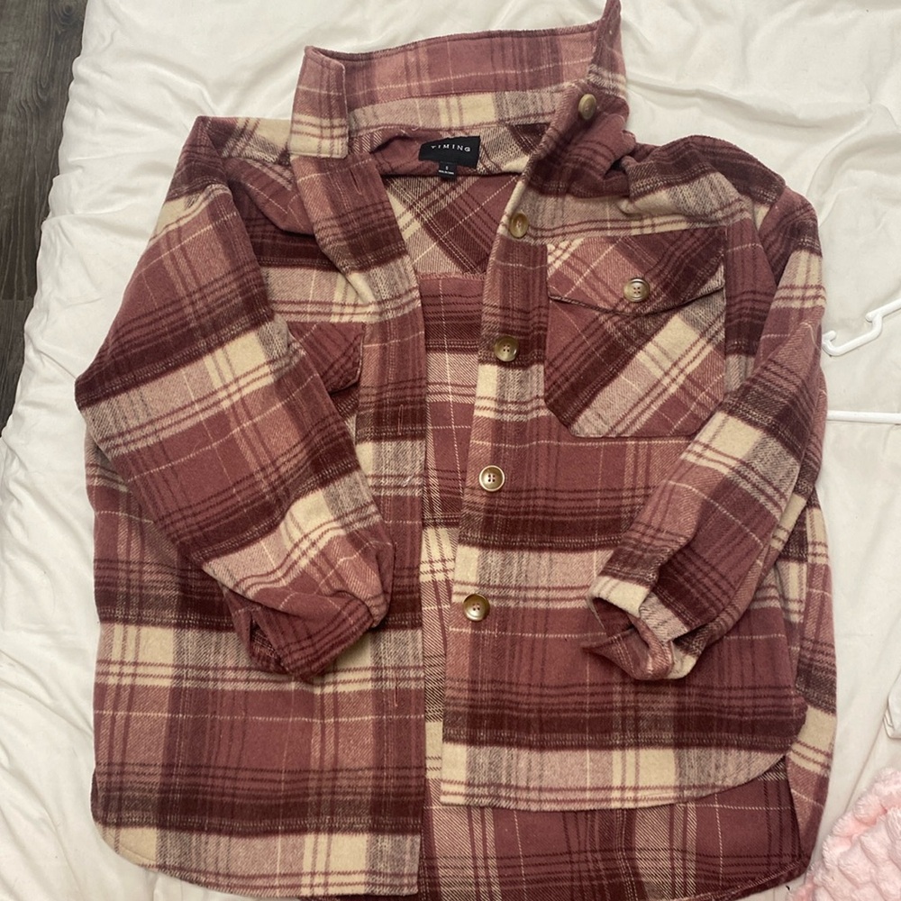 Cute button up cardigan in a size small